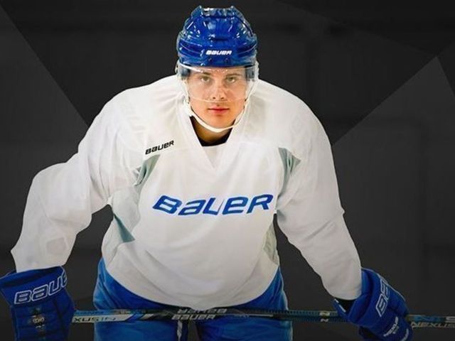 Auston Matthews signs sponsorship deal with Bauer