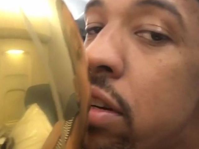 Watch: Channing Frye shares intimate moment with Larry O'Brien trophy