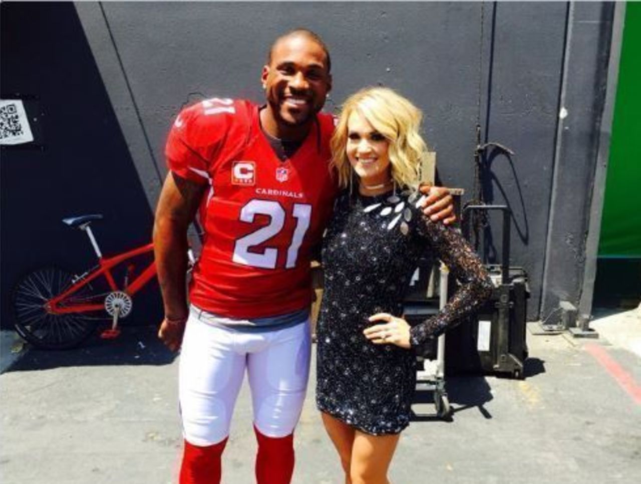 Cardinals' Peterson, Carrie Underwood prepare for Sunday Night Football  promo