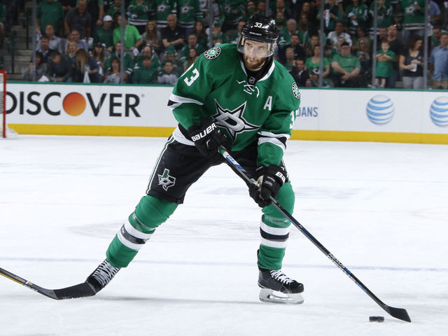Coyotes sign Alex Goligoski to 5-year contract worth a reported $27.375M