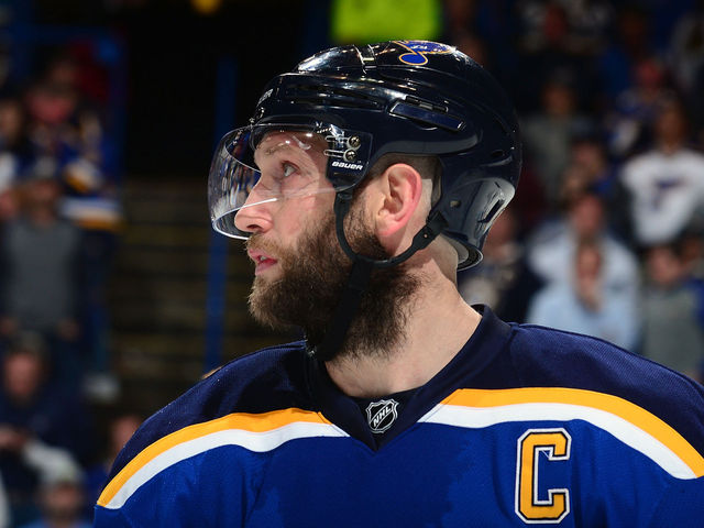 Blues GM: I want Backes to play entire career in St. Louis