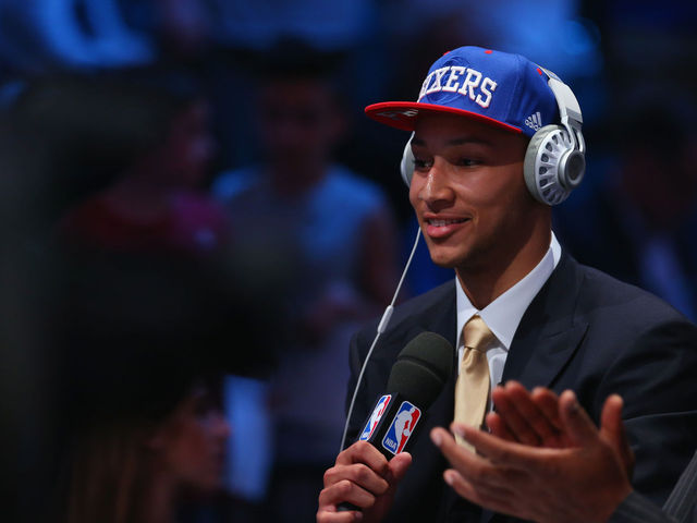 76ers coach comes to Simmons' defense over criticism for resting