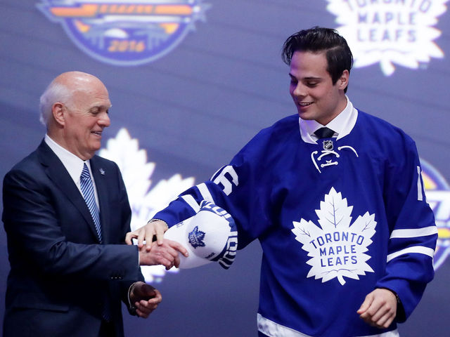 Alter: Drafting Matthews at No. 1 puts Maple Leafs in accelerated rebuild