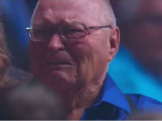 Grandfather sobs after Avalanche draft Tyson Jost