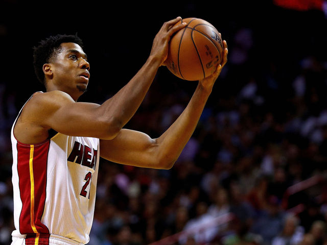 Whiteside to Spoelstra after practicing 3s: 'I'm 9-for-11, just so you know'