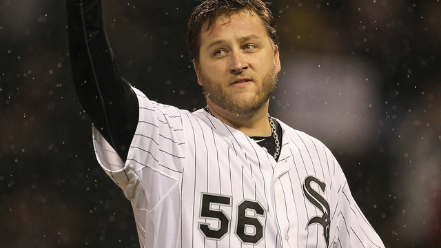 Buehrle admits downing 'a few' beers before '05 World Series save