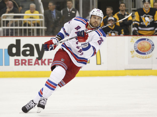 Viktor Stalberg signs 1-year, $1.5-million deal with Carolina