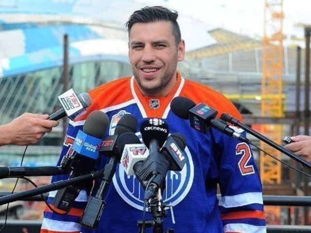 Lucic hopeful to play beyond 7-year contract