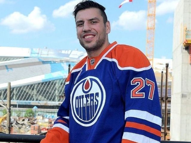 Grading 5 key signings from Day 1 of free agency