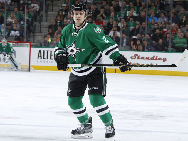 Russell, Versteeg drawing attention in shrinking free-agent market