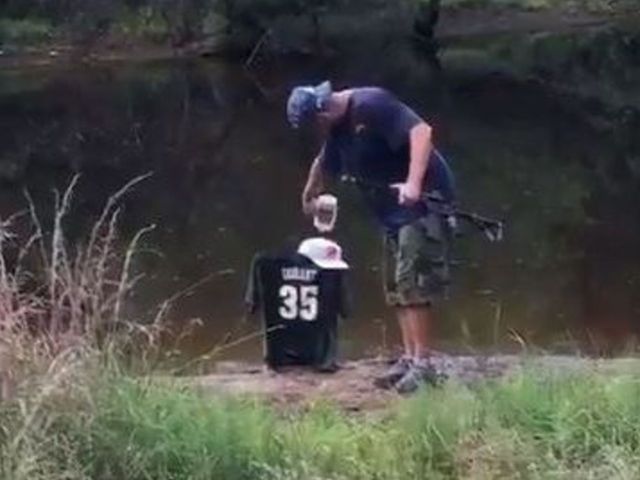 Fans set Durant jersey on fire by shooting it
