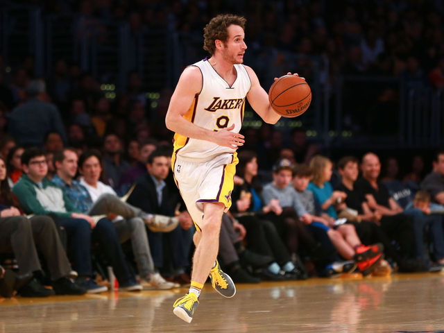 Report: Lakers, Huertas agree to 2-year deal