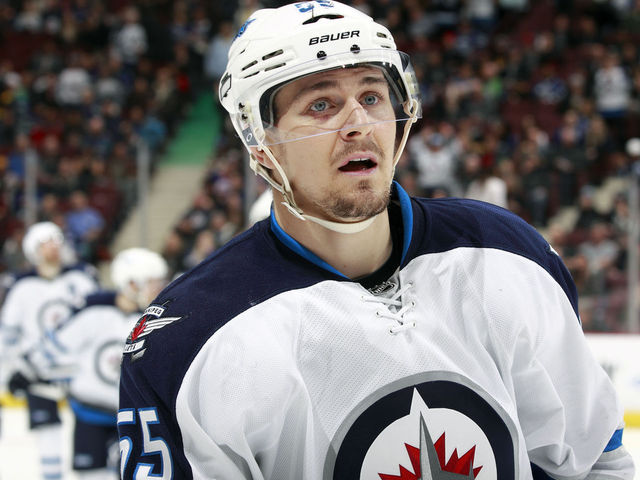 Scheifele 'so unbelievably happy' to sign long term with Jets