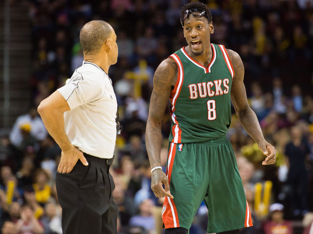 Larry Sanders teases NBA return: 'Need my goggles back'