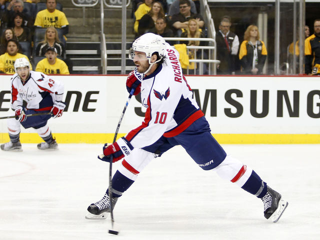 Mike Richards hoping to gain traction in free agency