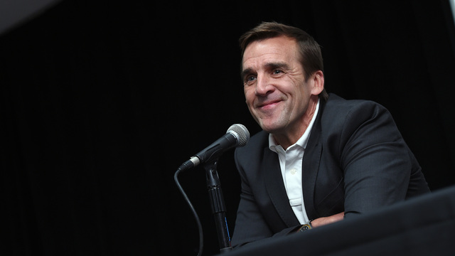Report: At least 6 teams have reached out to pick brain of Vegas management