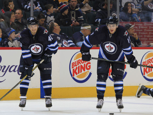 Jets ink Armia, Lowry to 2-year contracts