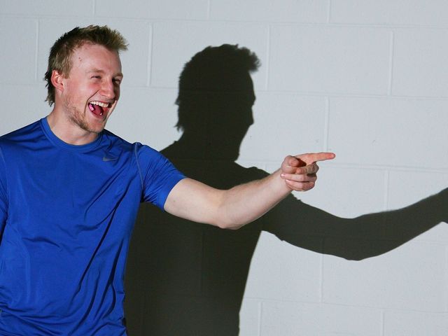 Lightning roast Red Wings fan for Twitter typo