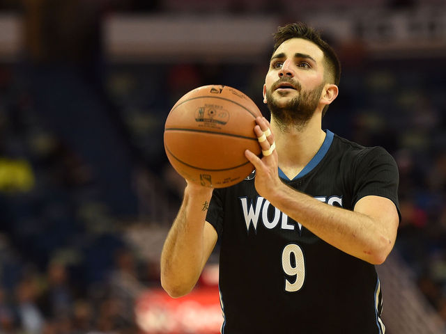 T-Wolves deal Rubio to Jazz for 1st-round pick