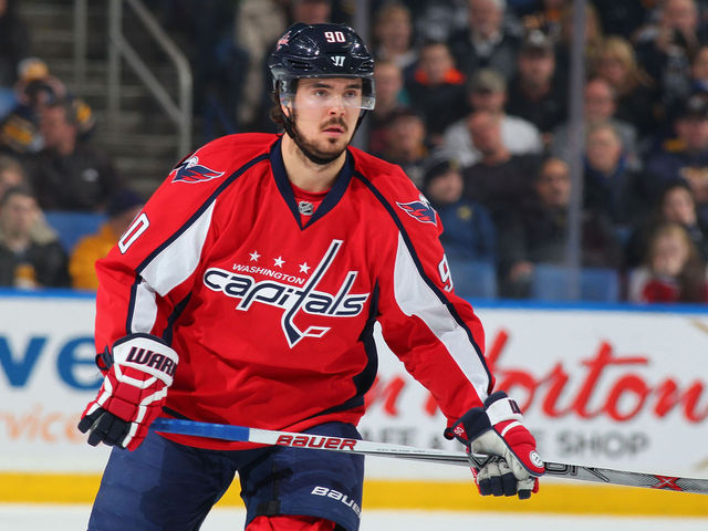 Capitals, Johansson avoid arbitration with 3-year, $13.75M deal