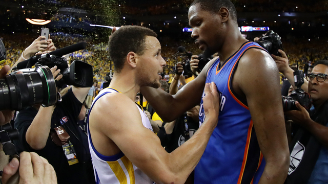 Warriors GM: Curry's lack of ego helped entice Durant