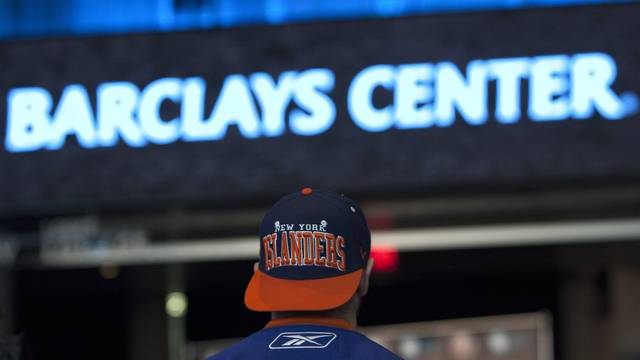 Report: Islanders considering move from Brooklyn to Queens