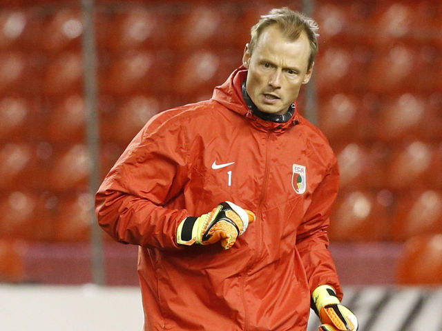 Liverpool completes free transfer signing of Alex Manninger