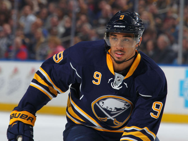 Report: Sabres' Kane arrested for misdemeanor criminal trespass