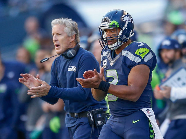 Watch: Russell Wilson dresses as Pete Carroll for Halloween
