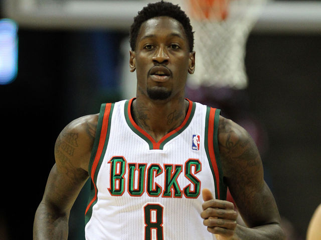 Lakers hold meeting with Larry Sanders