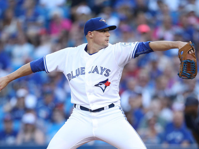 Sanchez 1st Blue Jays pitcher to win 10 straight since Halladay