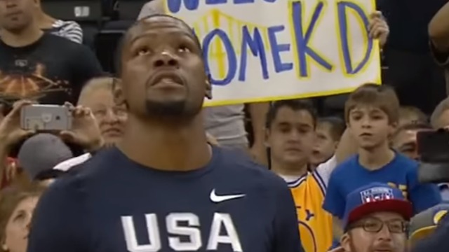 Durant gets rousing ovation at Oracle Arena