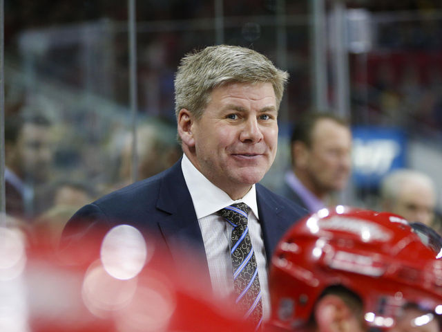 Hurricanes sign Bill Peters to contract extension