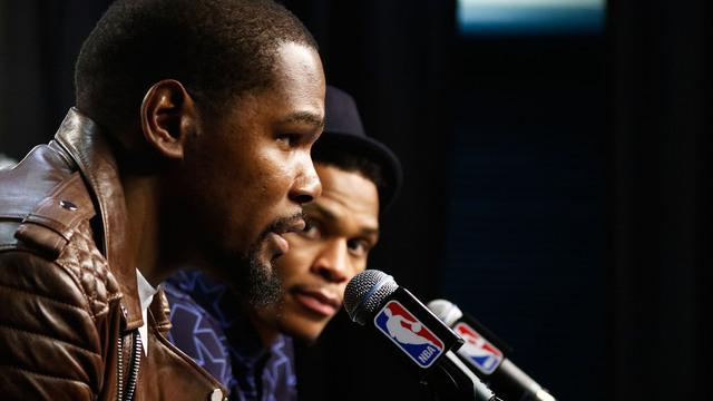 Report: Durant told Westbrook he was coming back to OKC