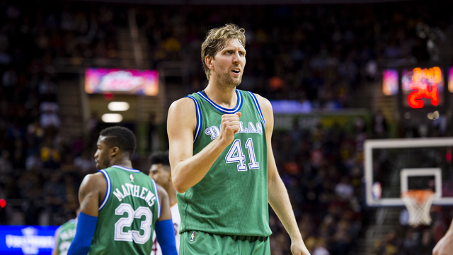 Mavericks sign Nowitzki to reported 2-year, $50M contract