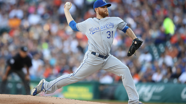 Report: Royals trying to package Kennedy, Davis in trade