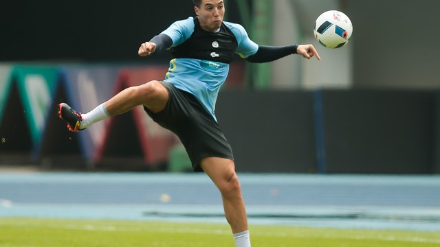 Nasri excluded from City friendlies to focus on weight loss
