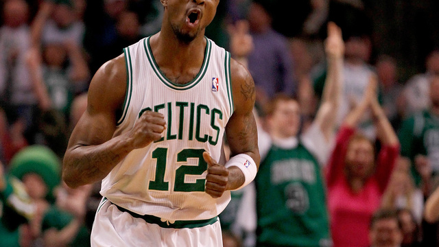 Von Wafer begs on Twitter for shot to return to NBA