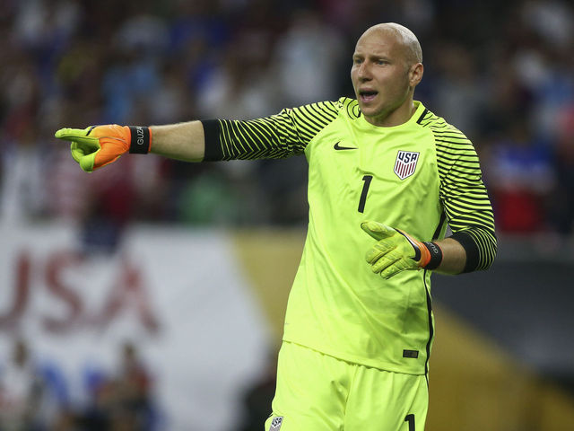 Middlesbrough signs Brad Guzan from Aston Villa