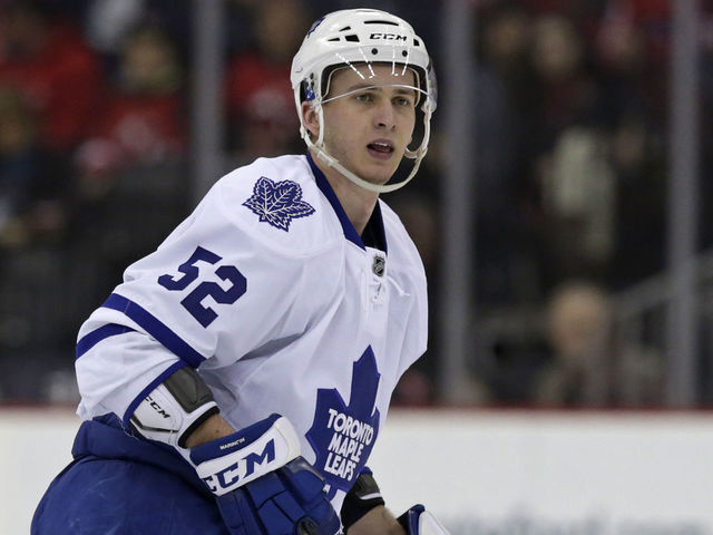 Maple Leafs sign Marincin to 2-year, $2.5M deal