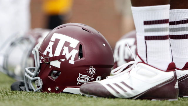 Ex-Texas A&M LB Antonio Armstrong, wife shot dead in home