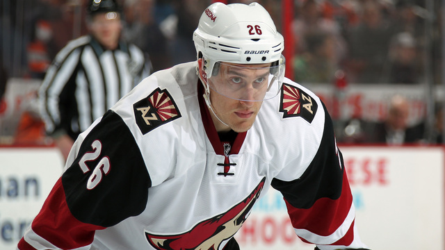 Coyotes' Stone pushing to be ready for start of season