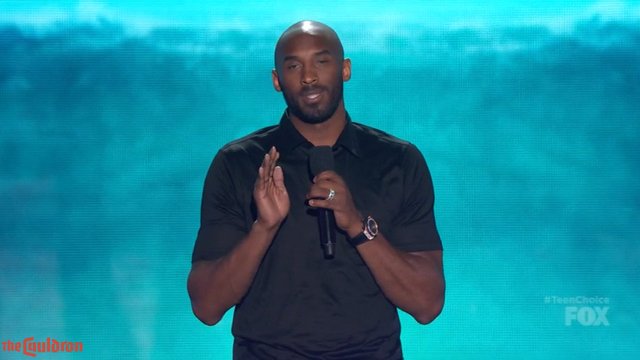 Kobe presents Teen Choice Decade Award to Timberlake