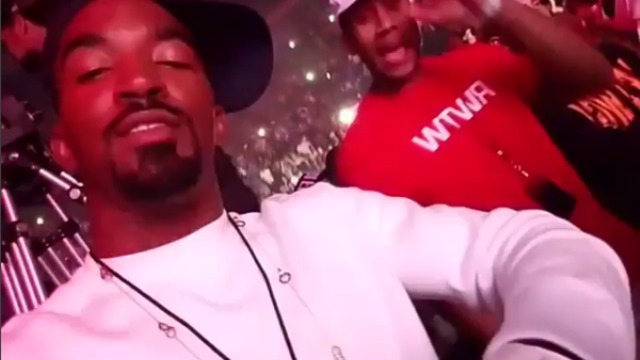 J.R. Smith grooves to Drake at Toronto concert