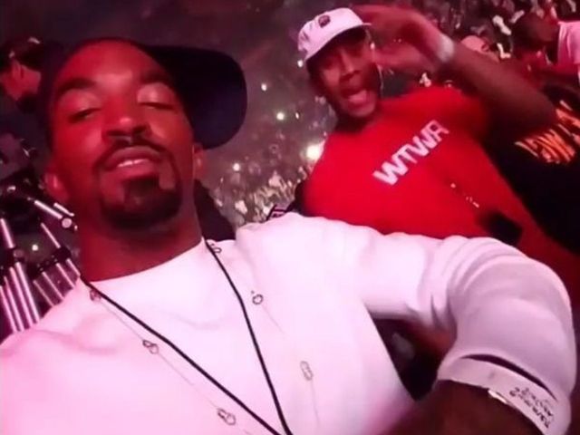 J.R. Smith grooves to Drake at Toronto concert