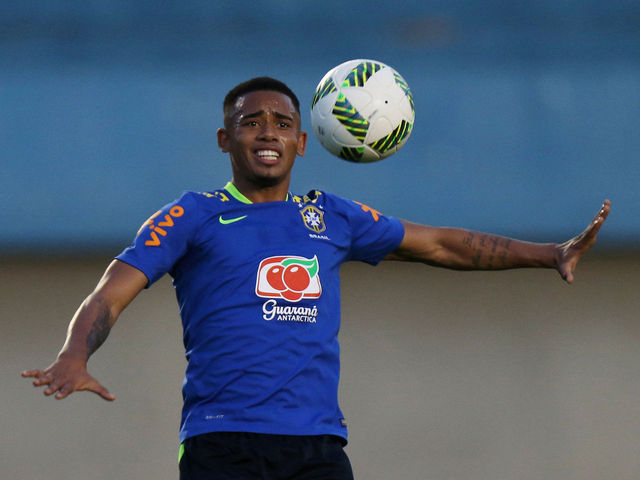 Manchester City signs Brazilian starlet Gabriel Jesus for reported £27M
