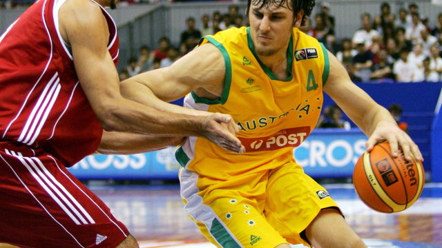 Bogut rips Rio facilities, fixes shower curtain to avoid 'flood'