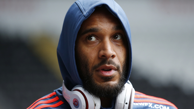 Swansea rejects Everton's bid for Ashley Williams
