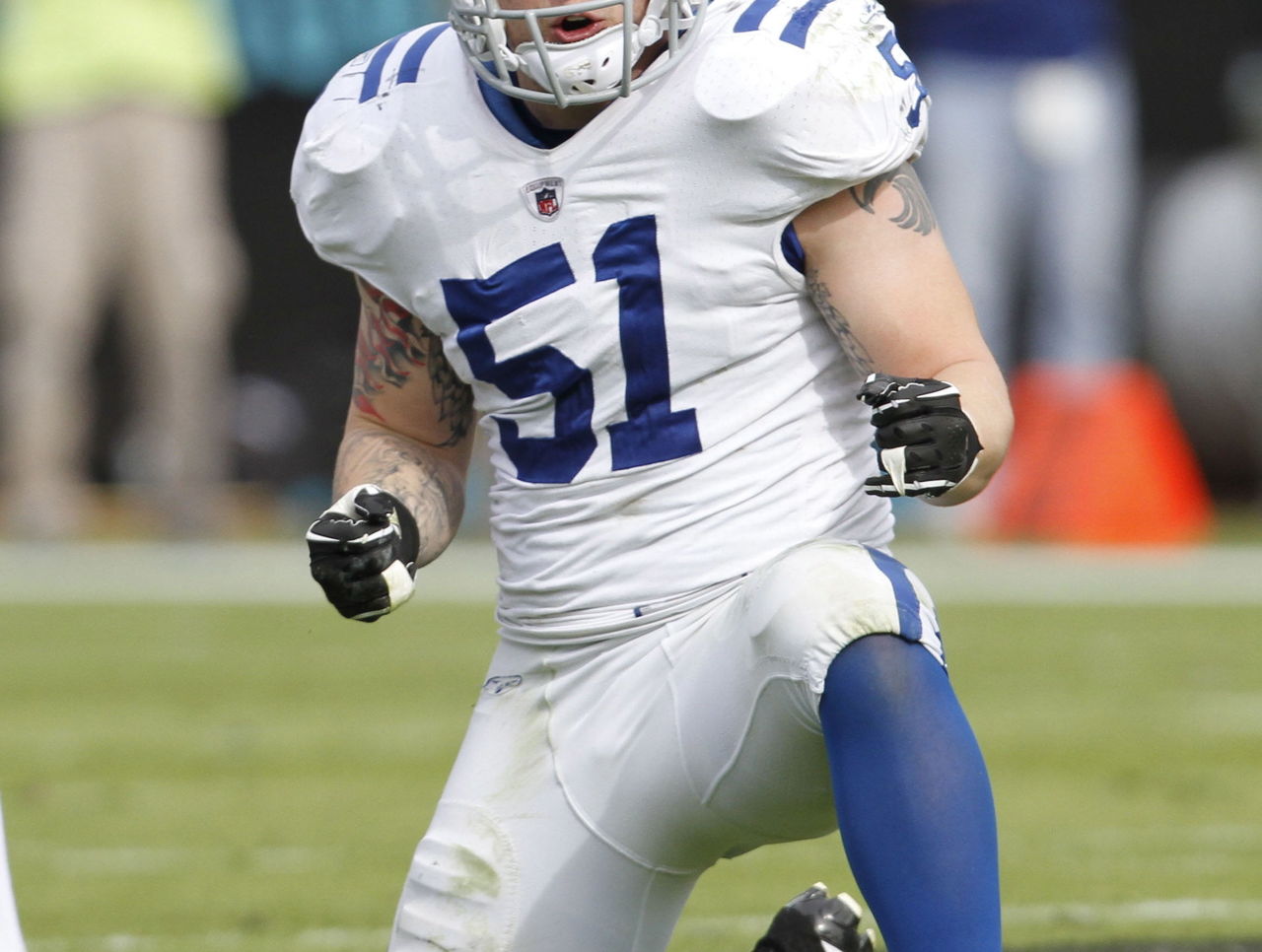 Former Colts' linebacker Pat Angerer announces retirement