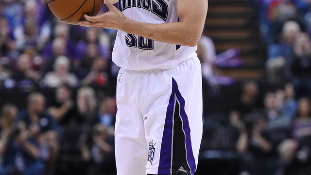 Cuban blames 'dysfunctional' Kings for Seth Curry's struggles last season